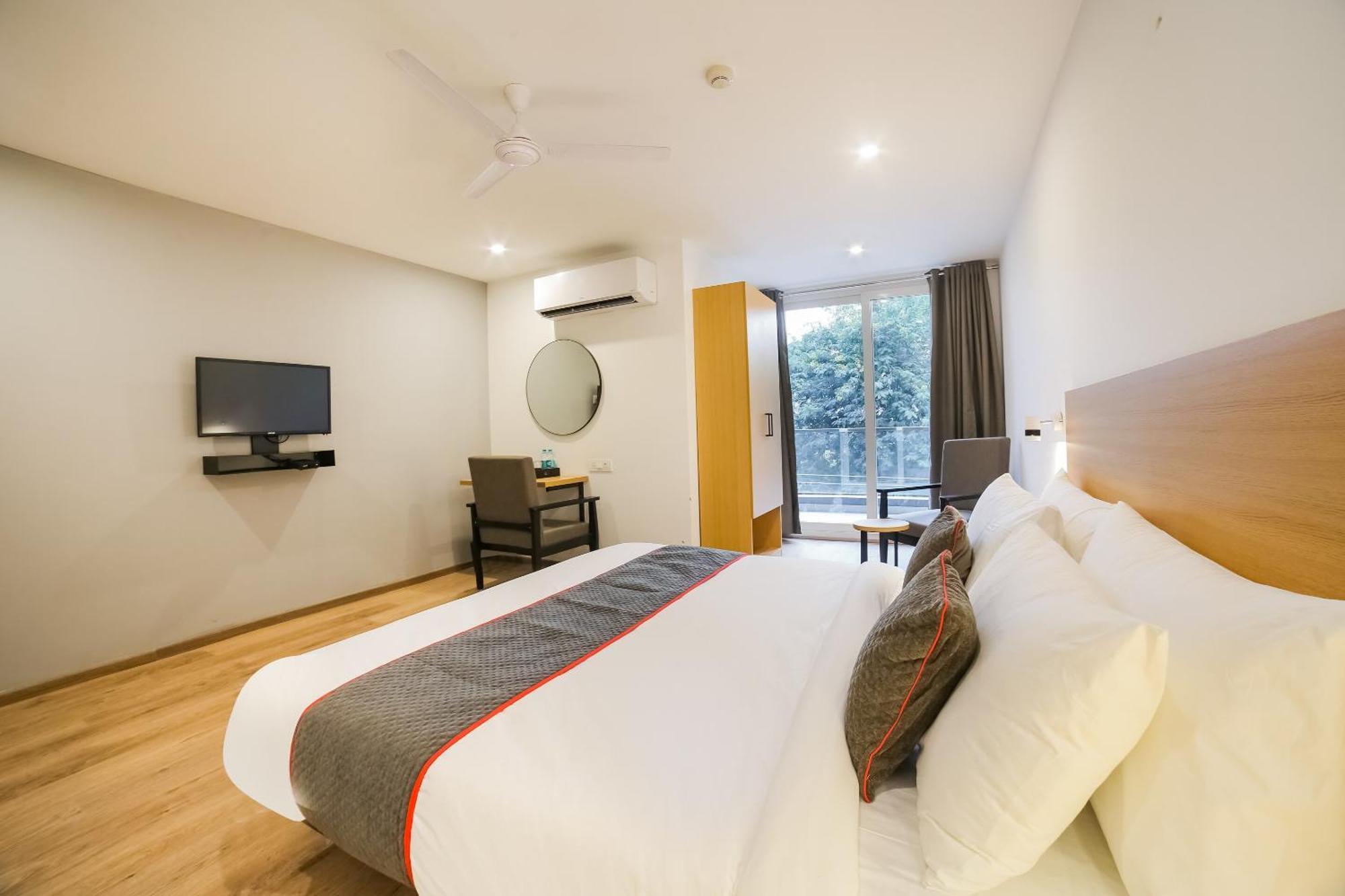 古尔冈 Super Townhouse Near Appu Ghar酒店 外观 照片