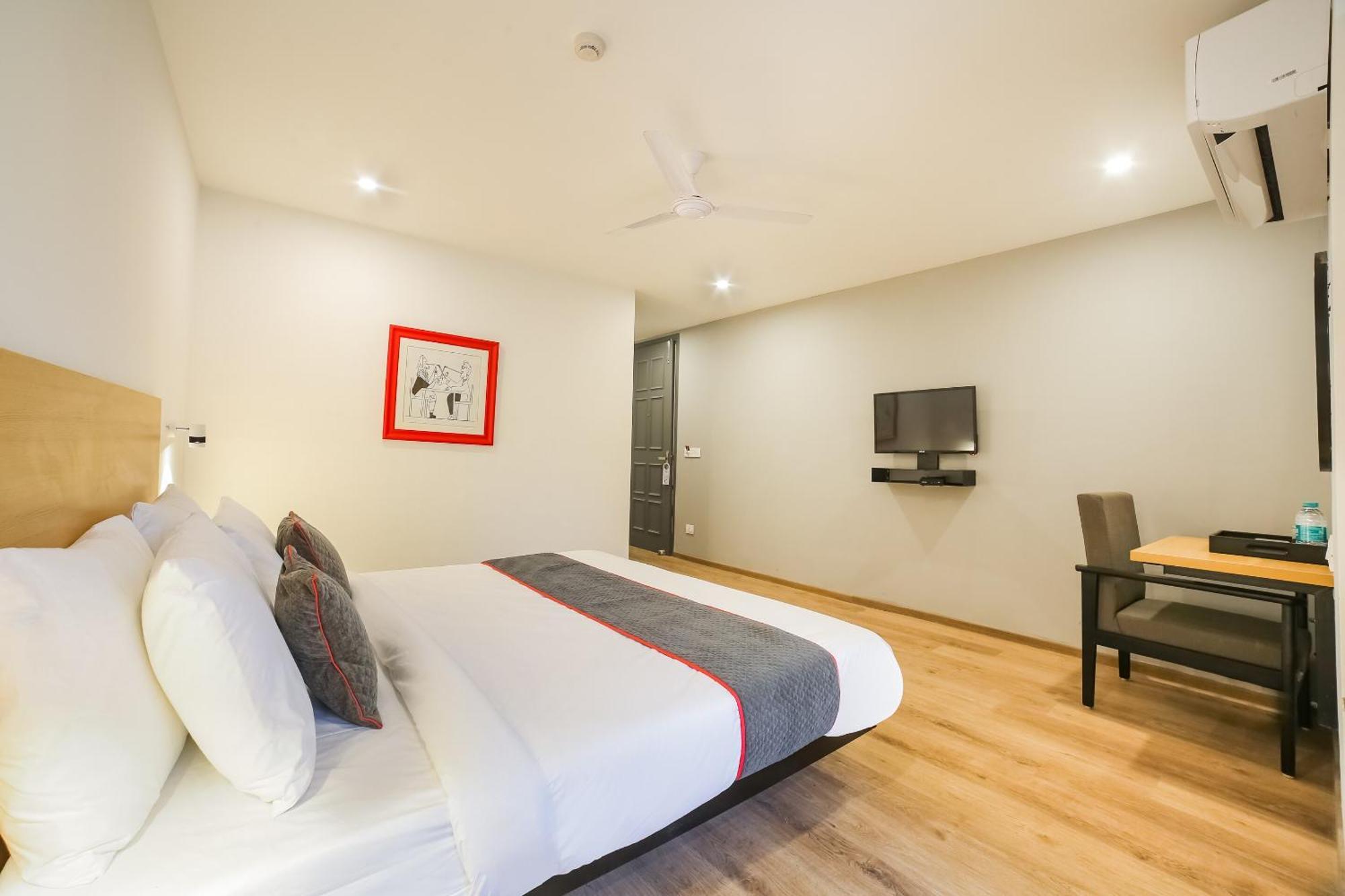 古尔冈 Super Townhouse Near Appu Ghar酒店 外观 照片